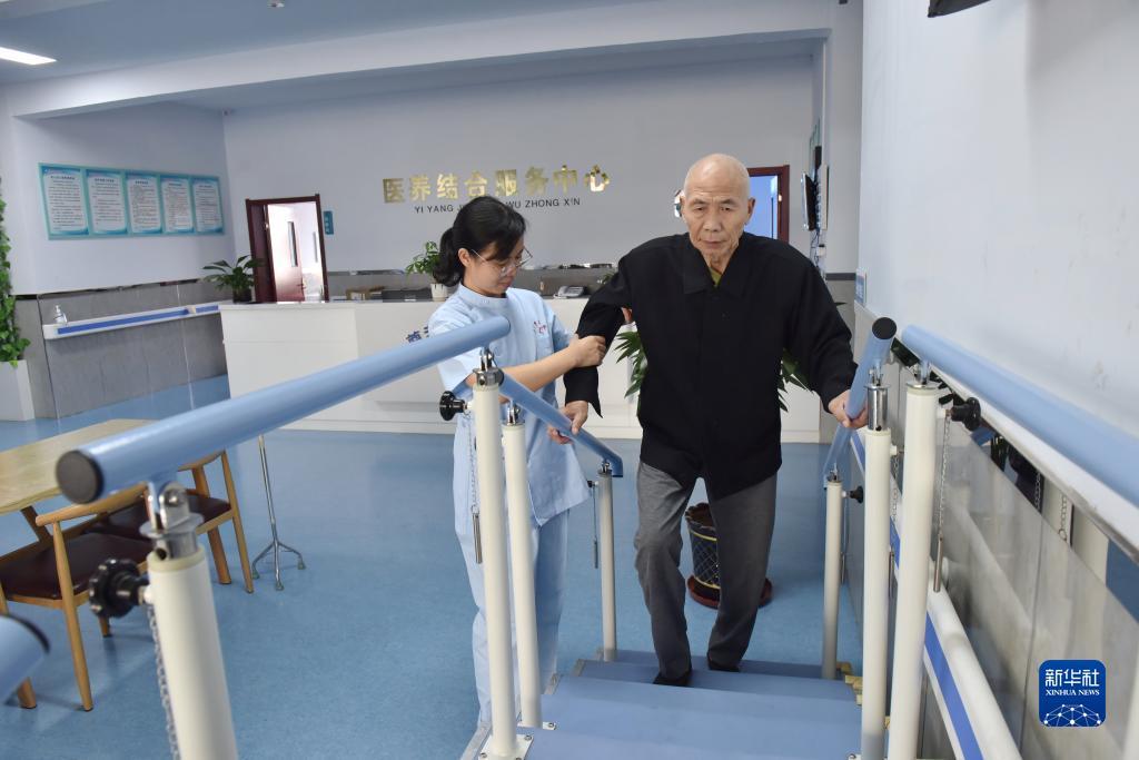 百家乐补牌